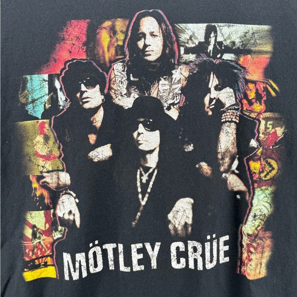 Vintage Motley Crue Red White & Crue Tour 2005 T-Shirt Anvil Black Mens 2XL